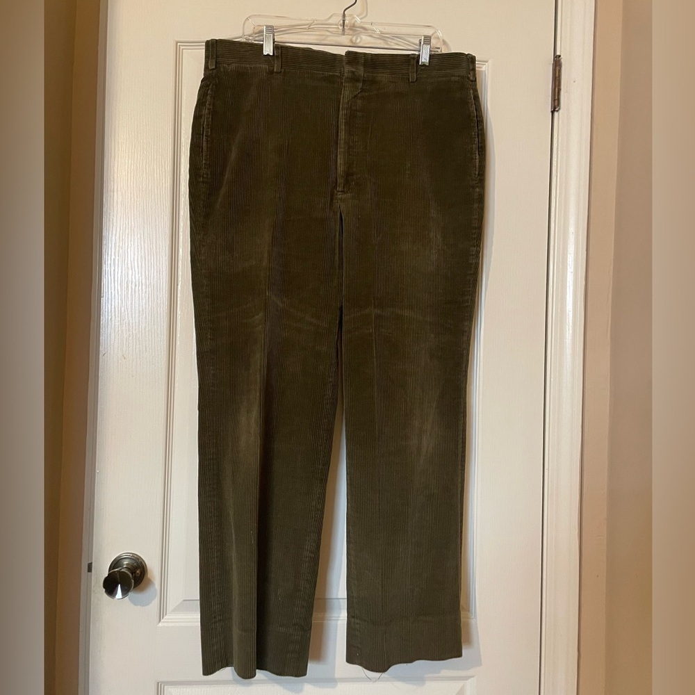 Vintage Brooks Brothers Pants Men’s 38x30 Pleated Olive Corduroy Trouser USA 70s